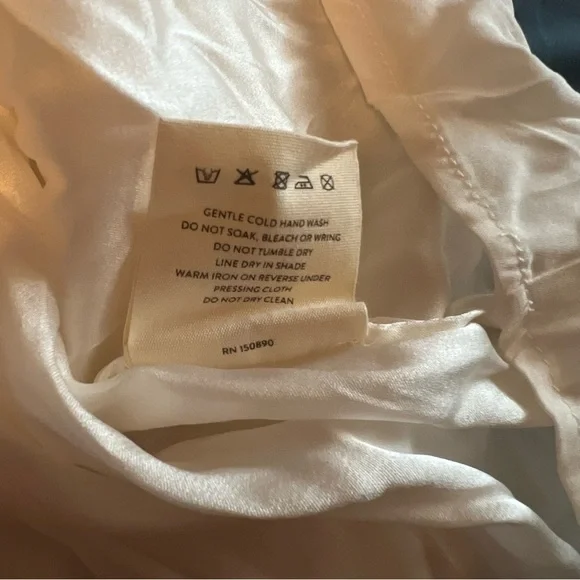 Spell Chloe Gown - Picture 13 of 16